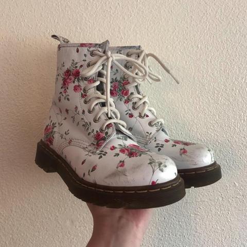 Dr. Martens Hayden leather Sandals. Size US 11 L 10 | Depop