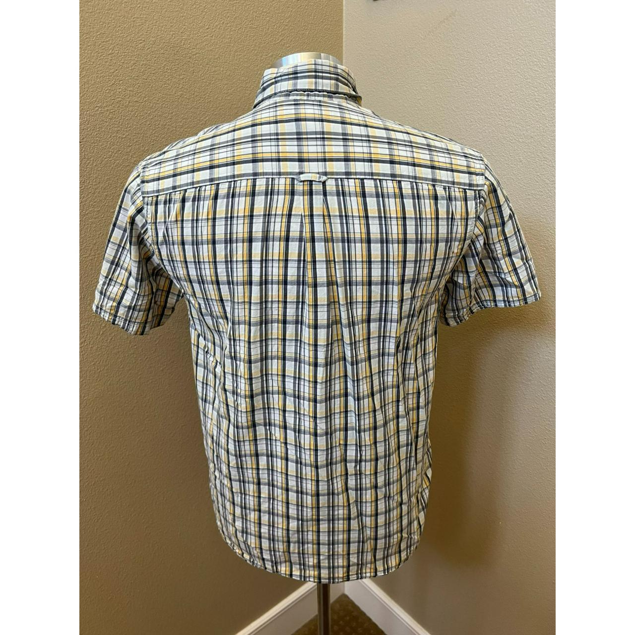 Columbia men's short sleeve buttondown plaid shirt.... Depop