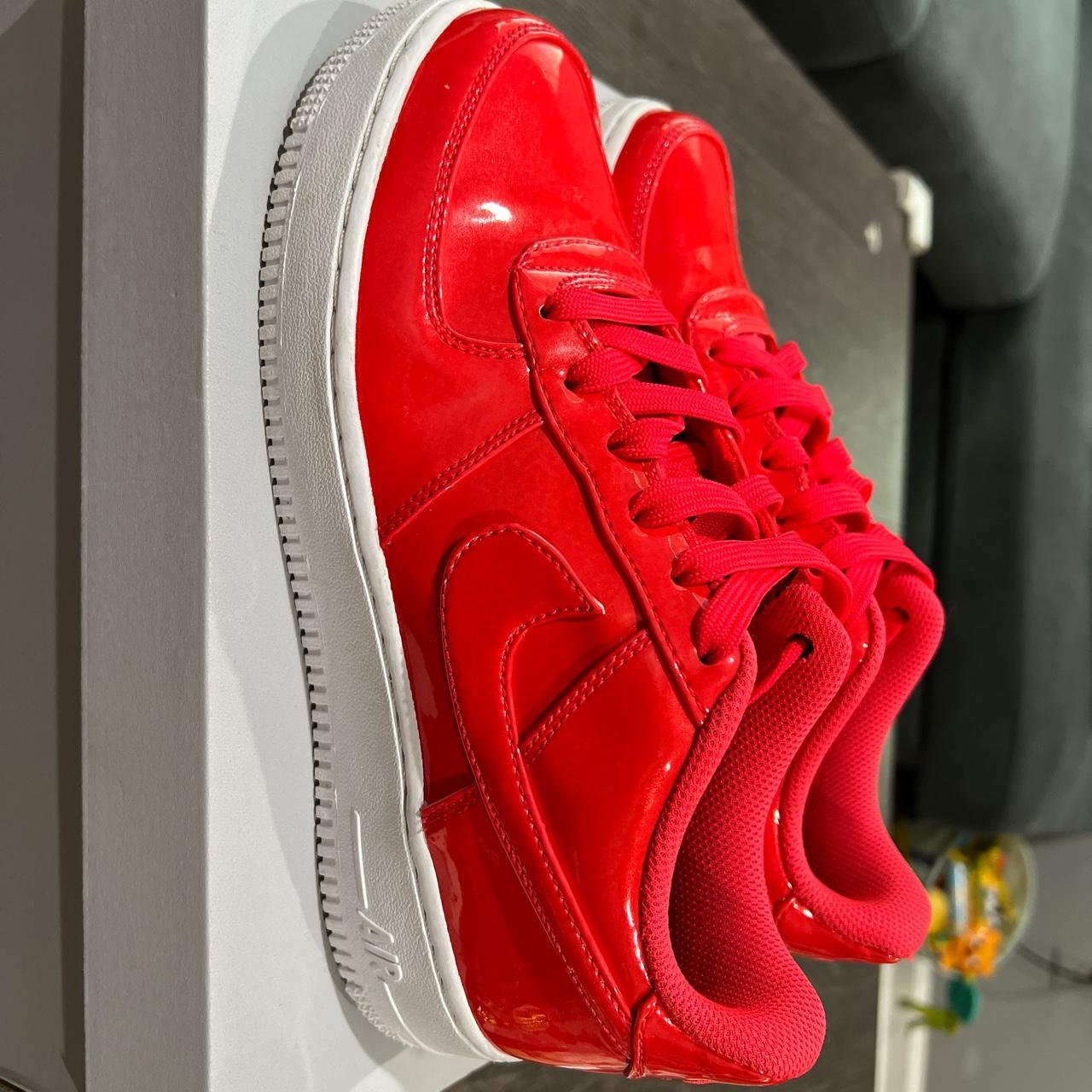 nike air force 1 siren red