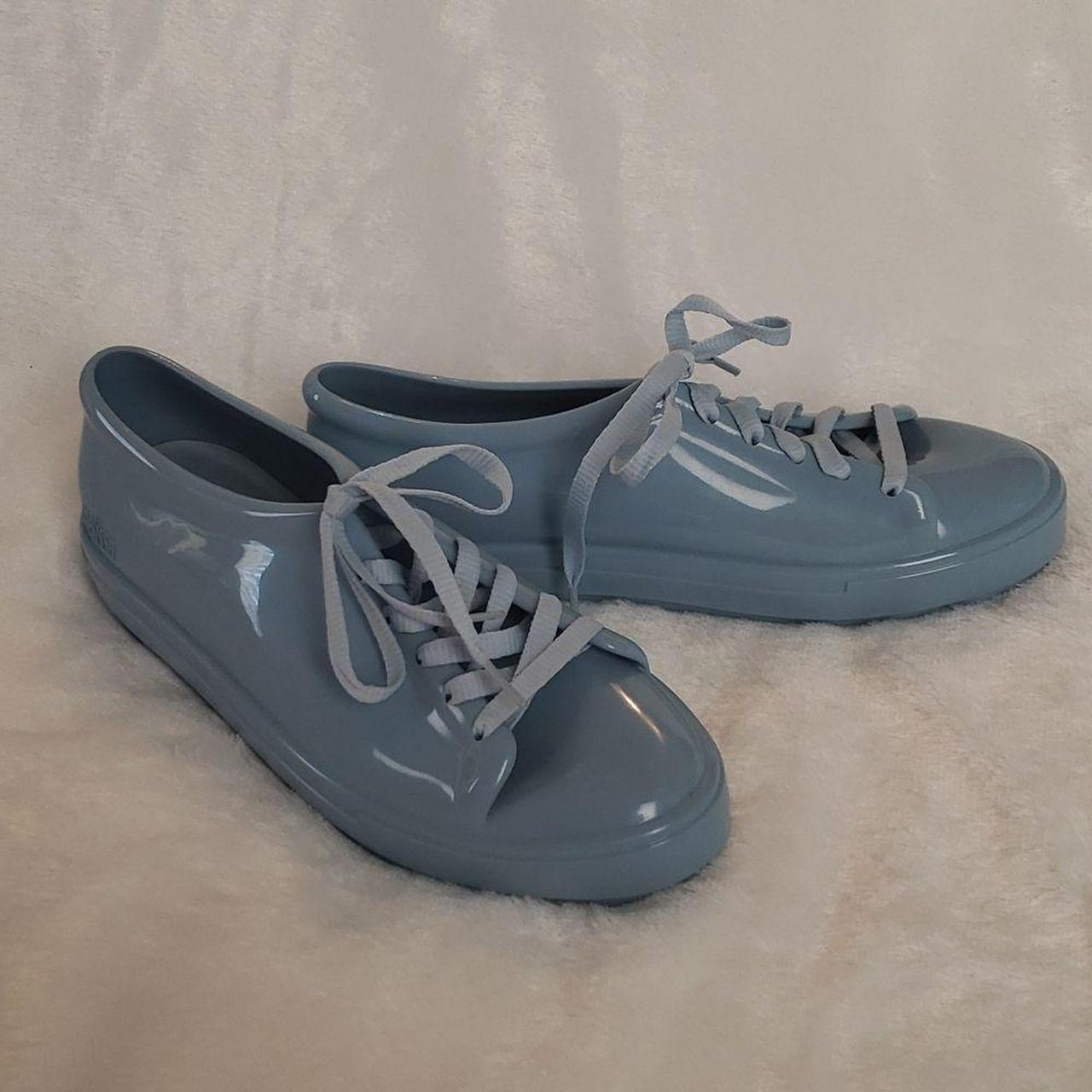 Product Image 1 - EUC women's rubber/plastic shoes in