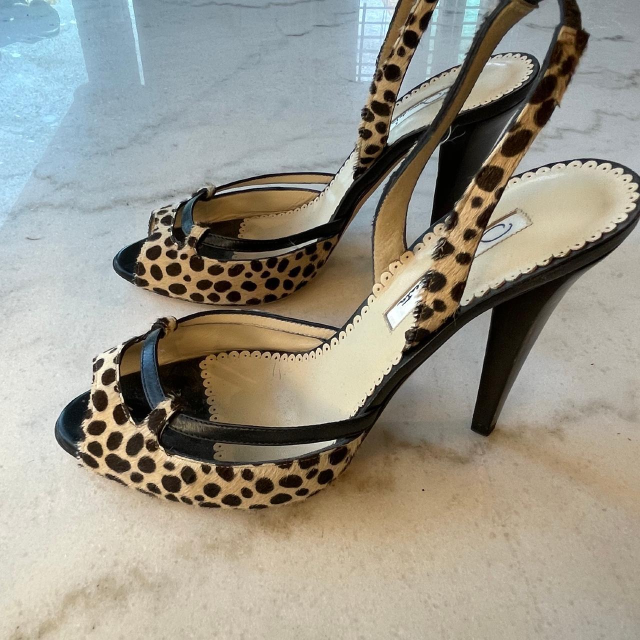 Oscar de la Renta Cheetah Sling Heels. Textured fur... - Depop