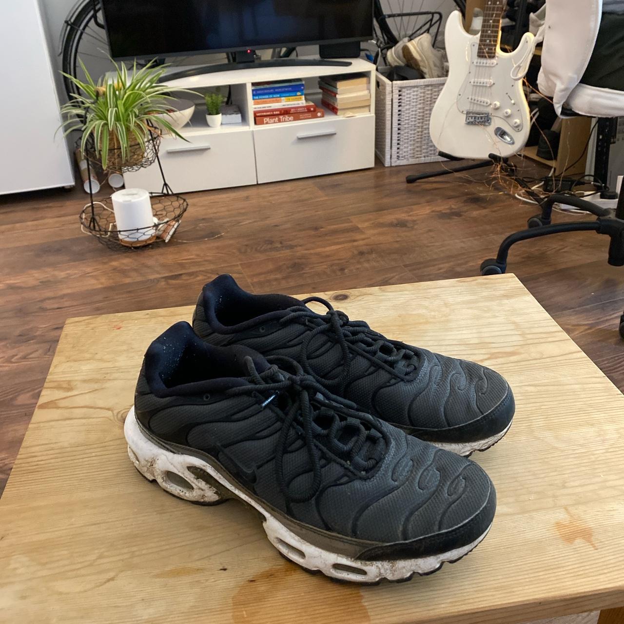 womens tns size 6