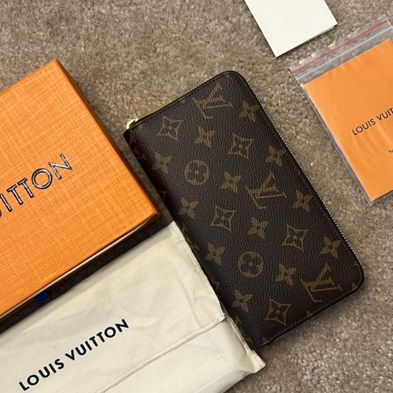 Louis Vuitton Wallet Women's (DO NOT BUY!) -- • I am - Depop