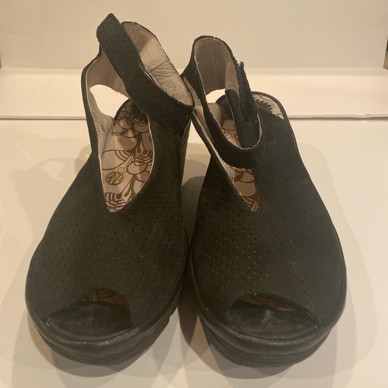 fly london white wedge sandals