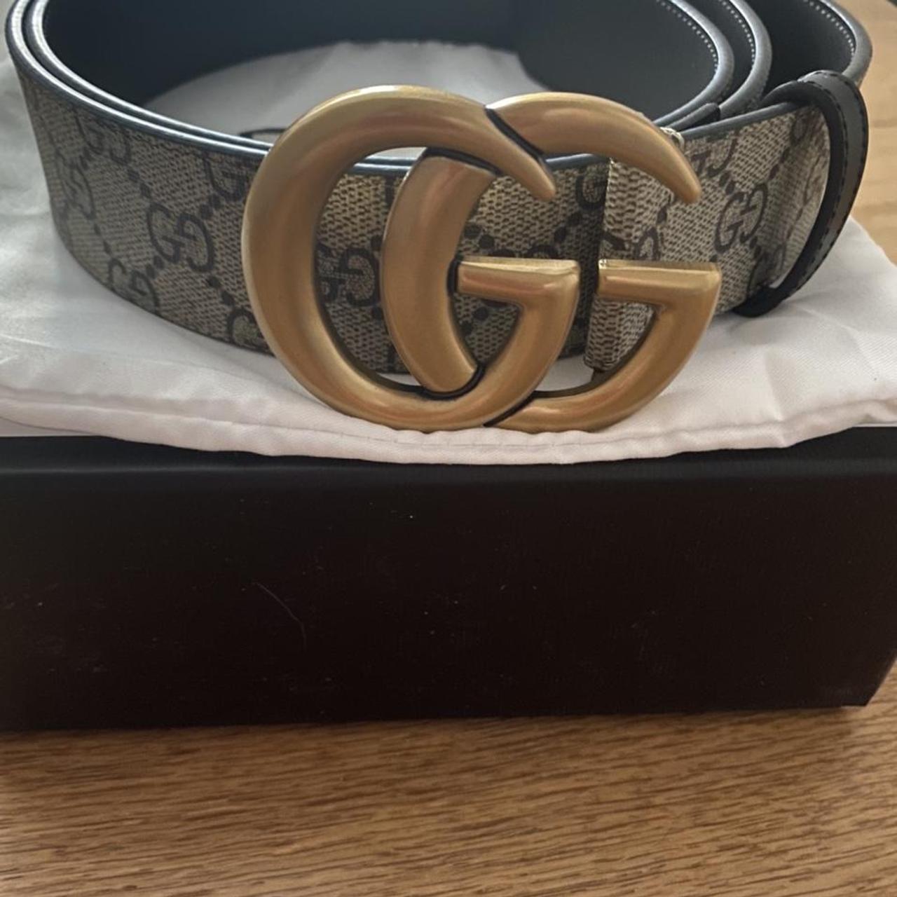 Gucci shops Belt SZ-105