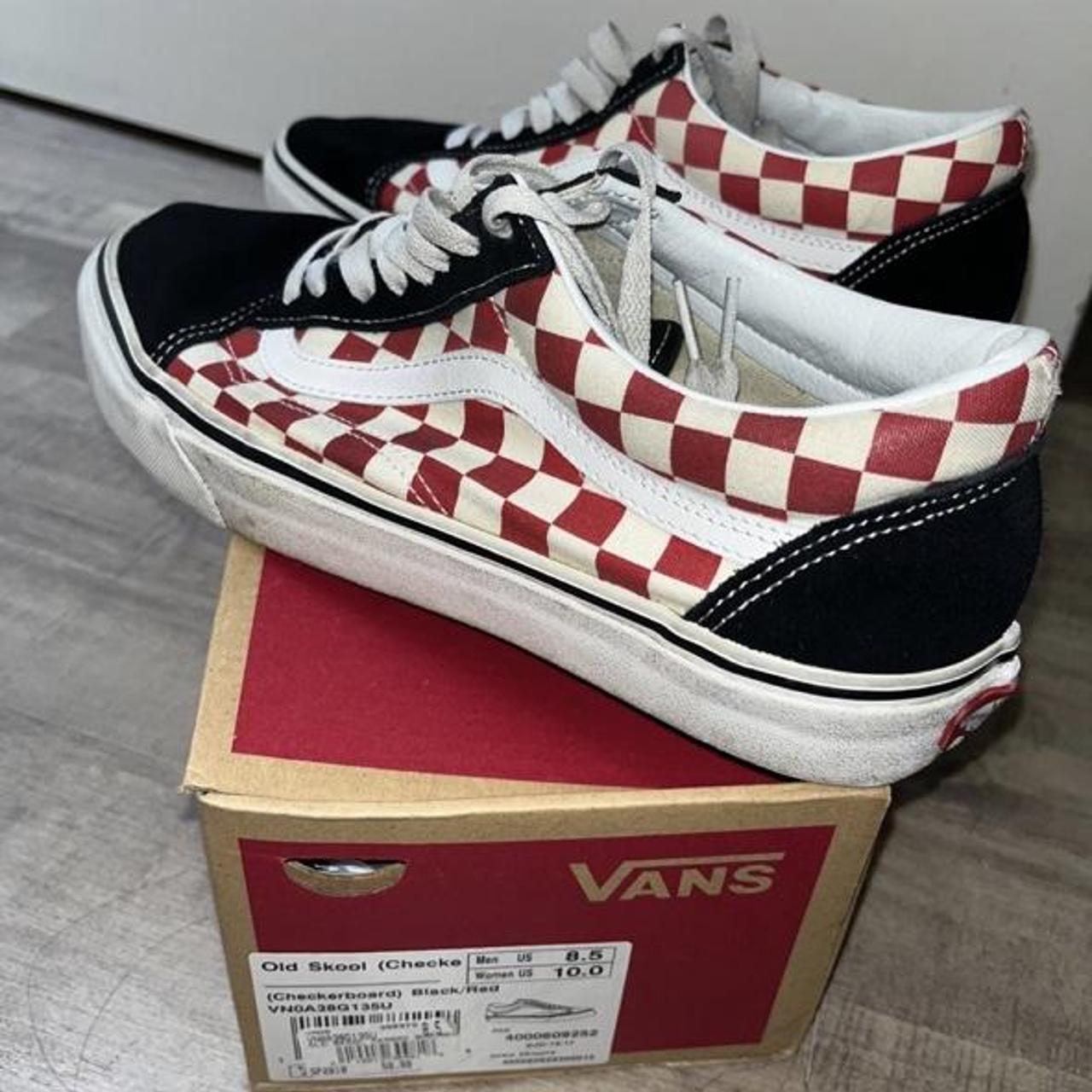 Vans old skool deals checkerboard red black