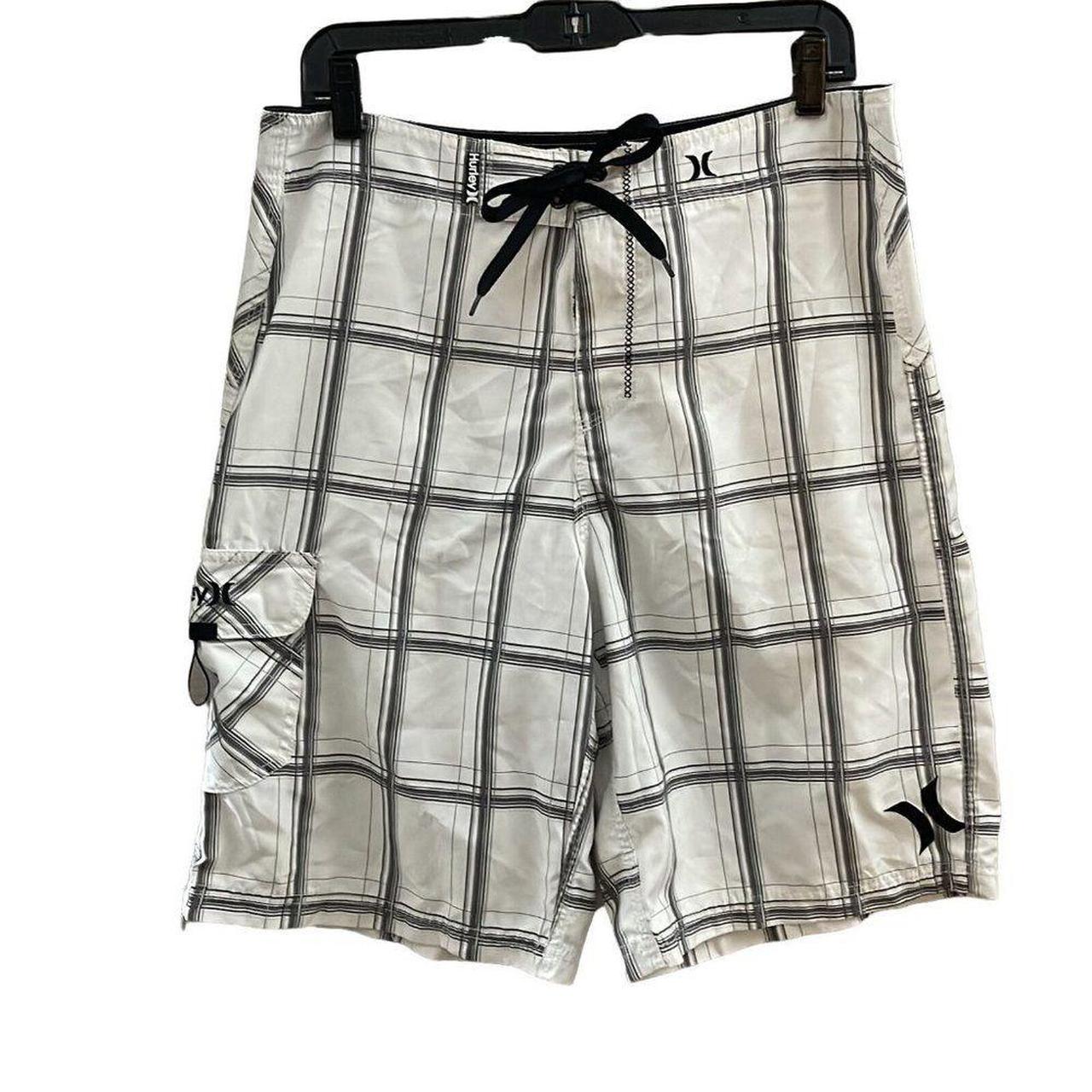 Hurley store plaid shorts