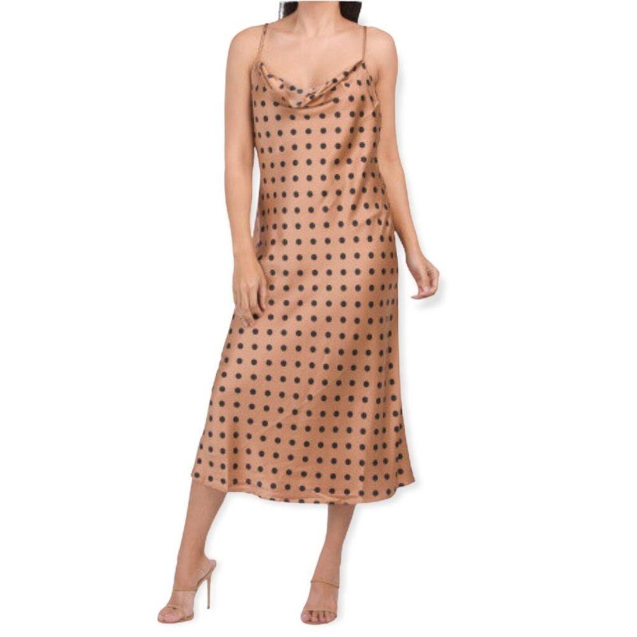 Product Image 1 - Creamy tan with polkadots 
Silky