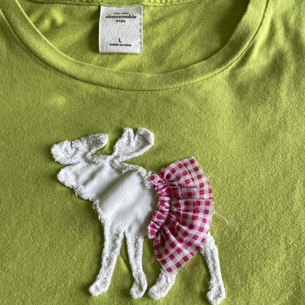 Abercrombie moose tshirt 🍄🧃🎧 Abercrombie moose logo... - Depop