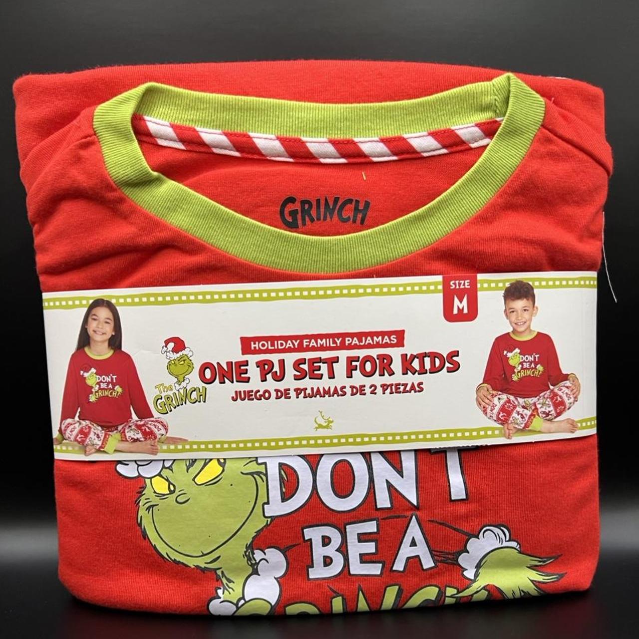 The Grinch Holiday Pajama Set FAMILY BUNDLE This... - Depop