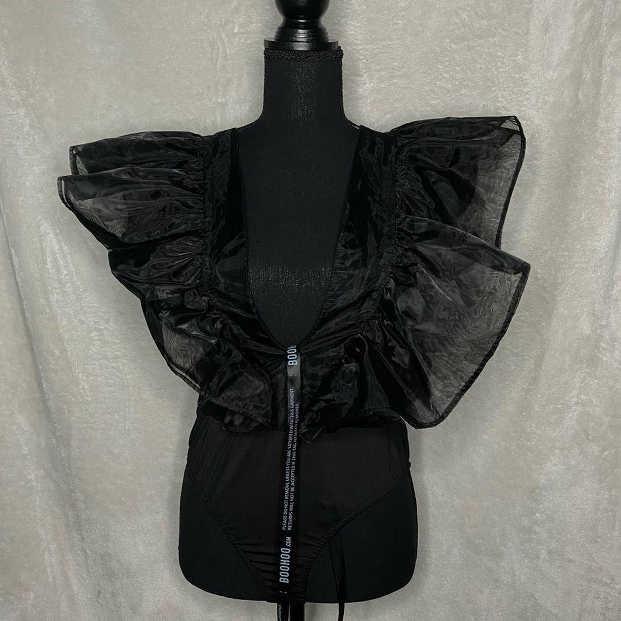 Product Image 1 - Black
Size 8 
Ruffled 
Zippered in