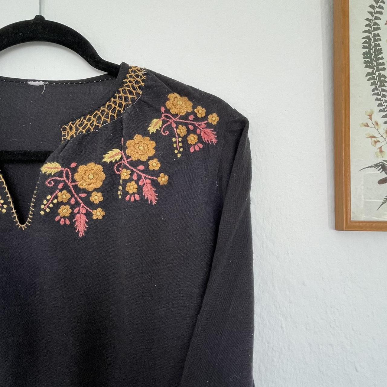 Black floral embrodiered blouse This is such a... - Depop