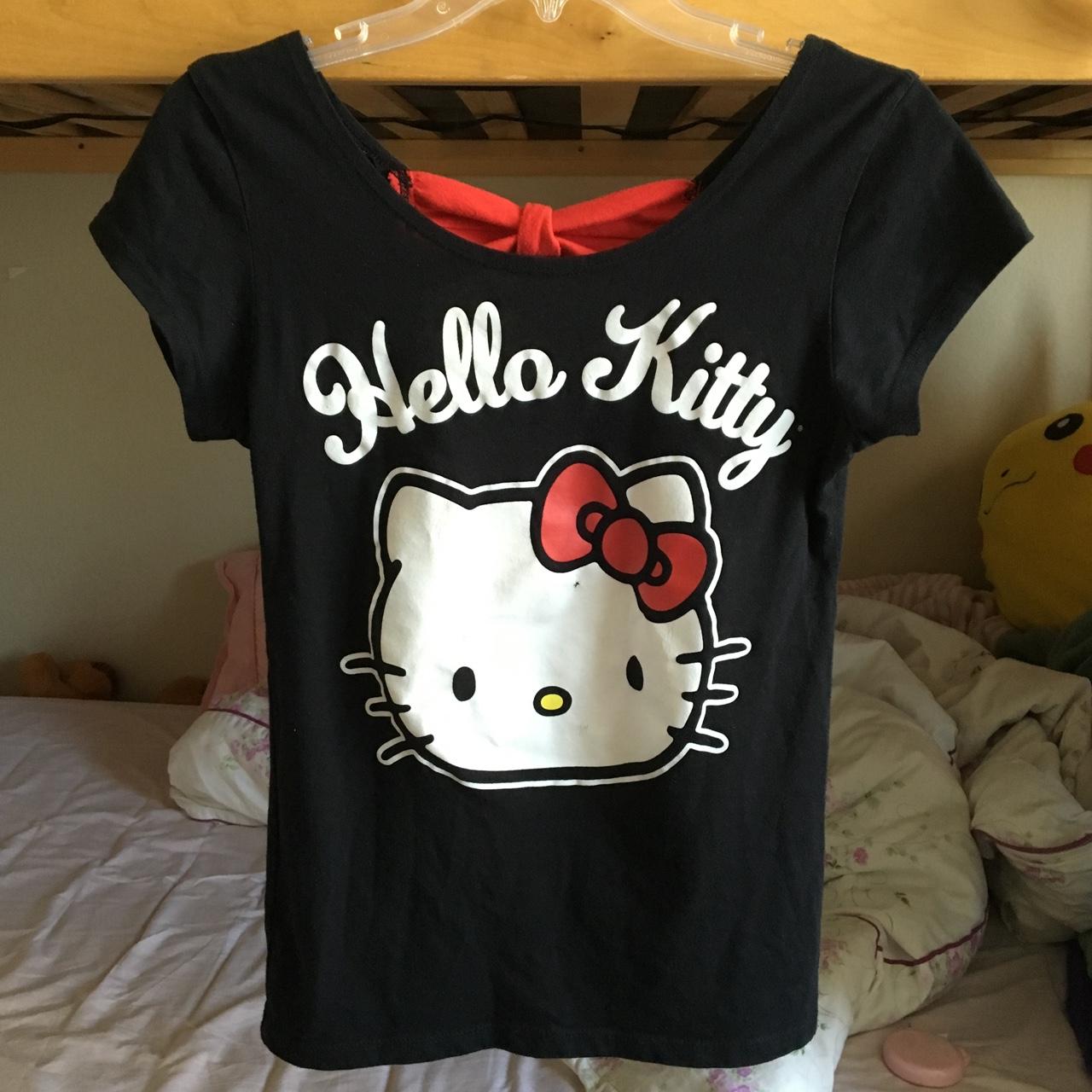 Hot Topic, Tops, Hello Kitty V Neck Shirt 207