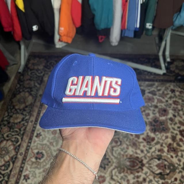 red new york giants hat