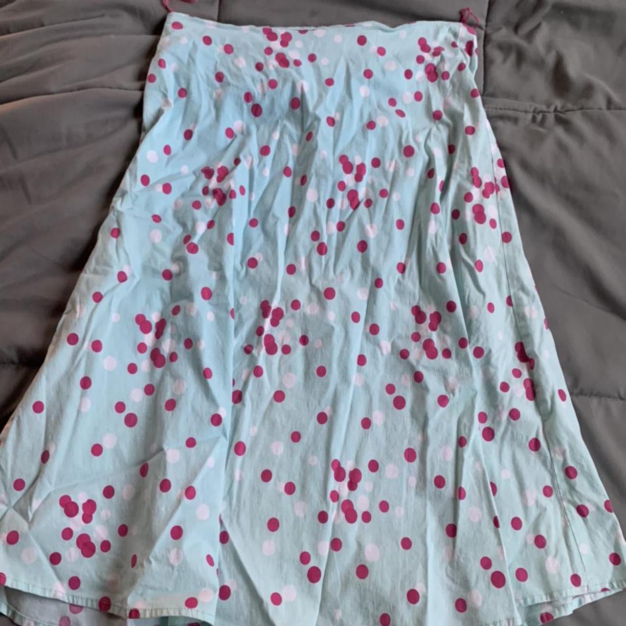 super cute mod midi skirt by the brand trixxi! would... - Depop