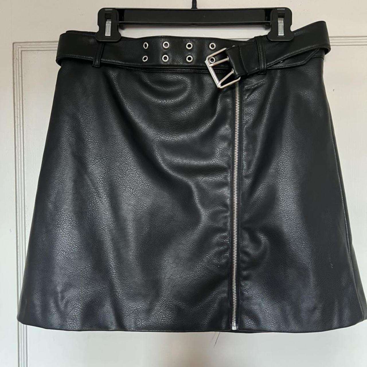 Leather skirt - Depop