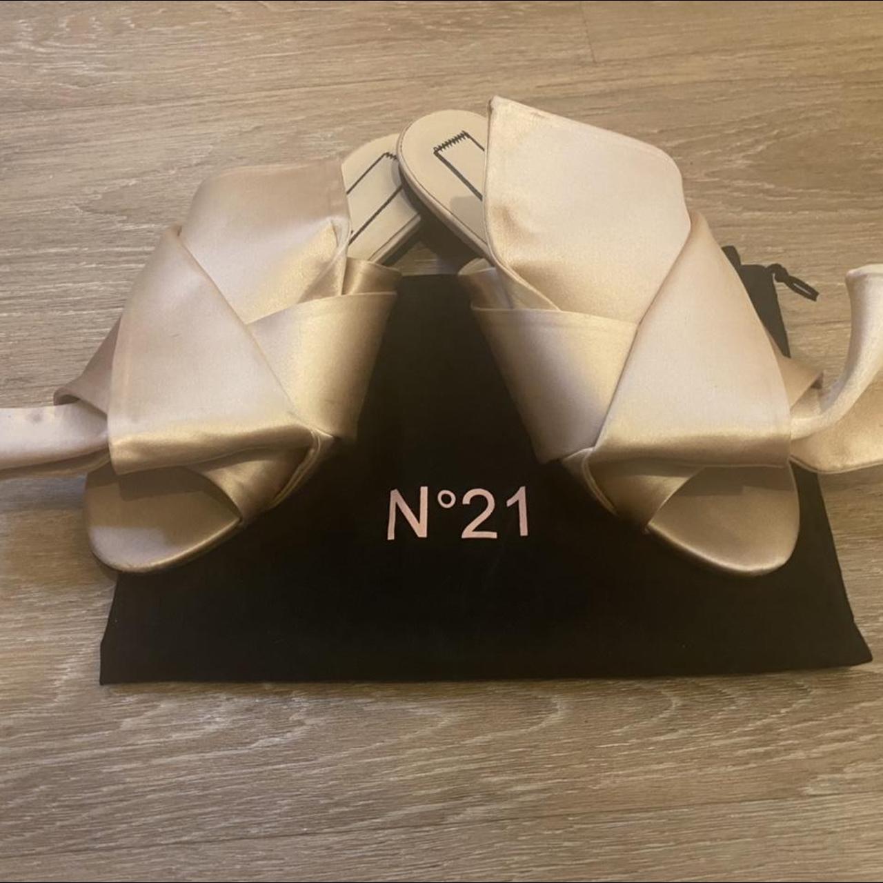 Product Image 2 - Nº21 Cream Satin Knotted Slide