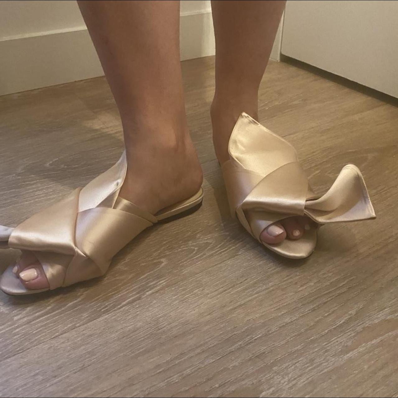 Product Image 3 - Nº21 Cream Satin Knotted Slide