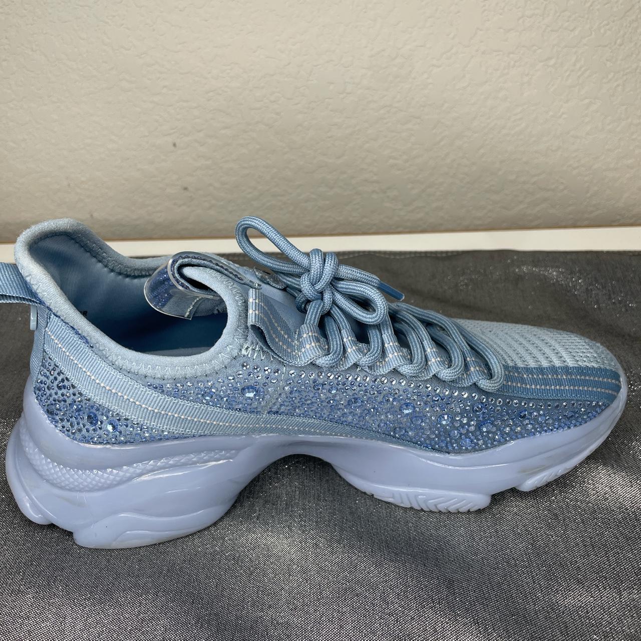 Steve Maddens, Sneakers, Baby blue