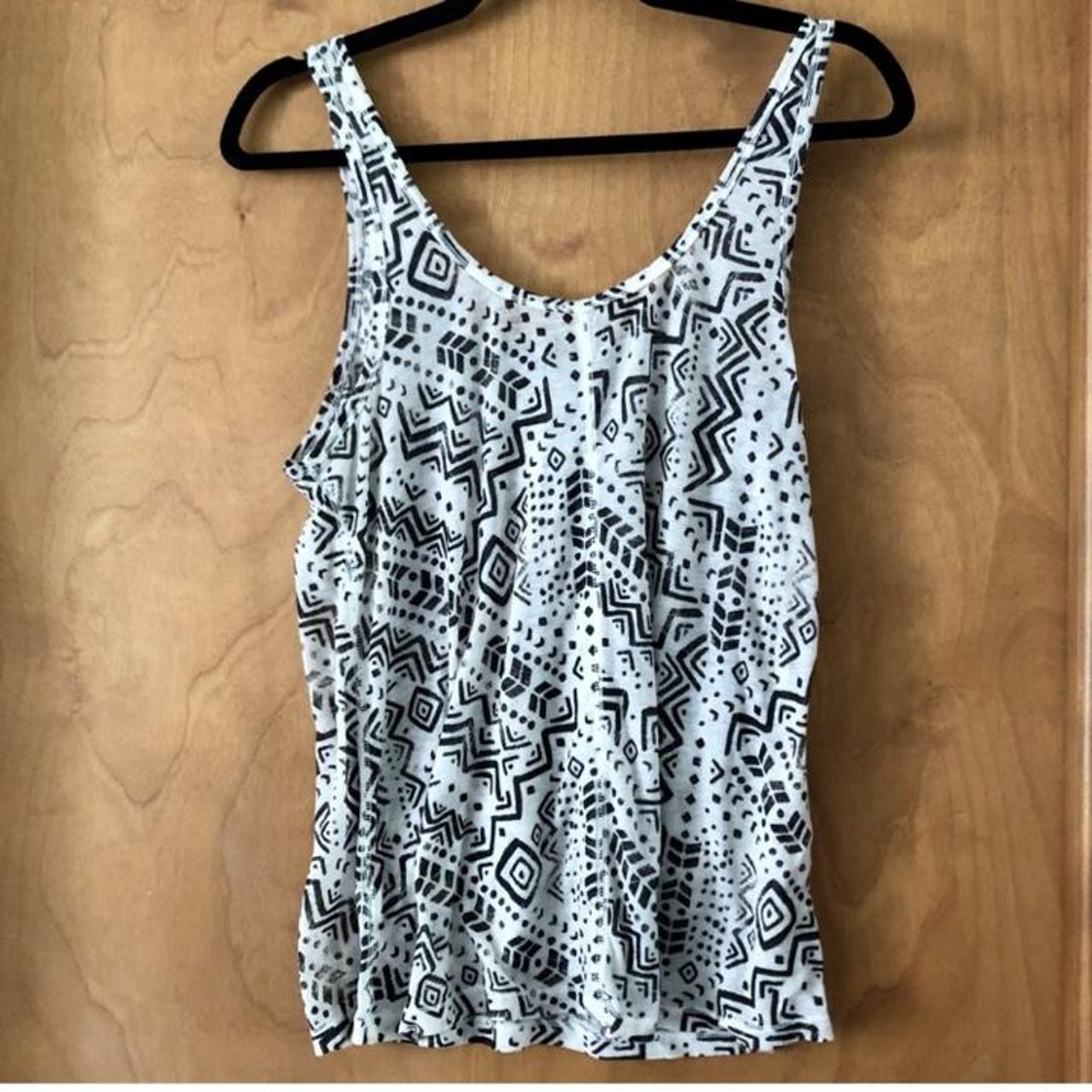 Mudd Black & White Tribal Tank Top Great... - Depop