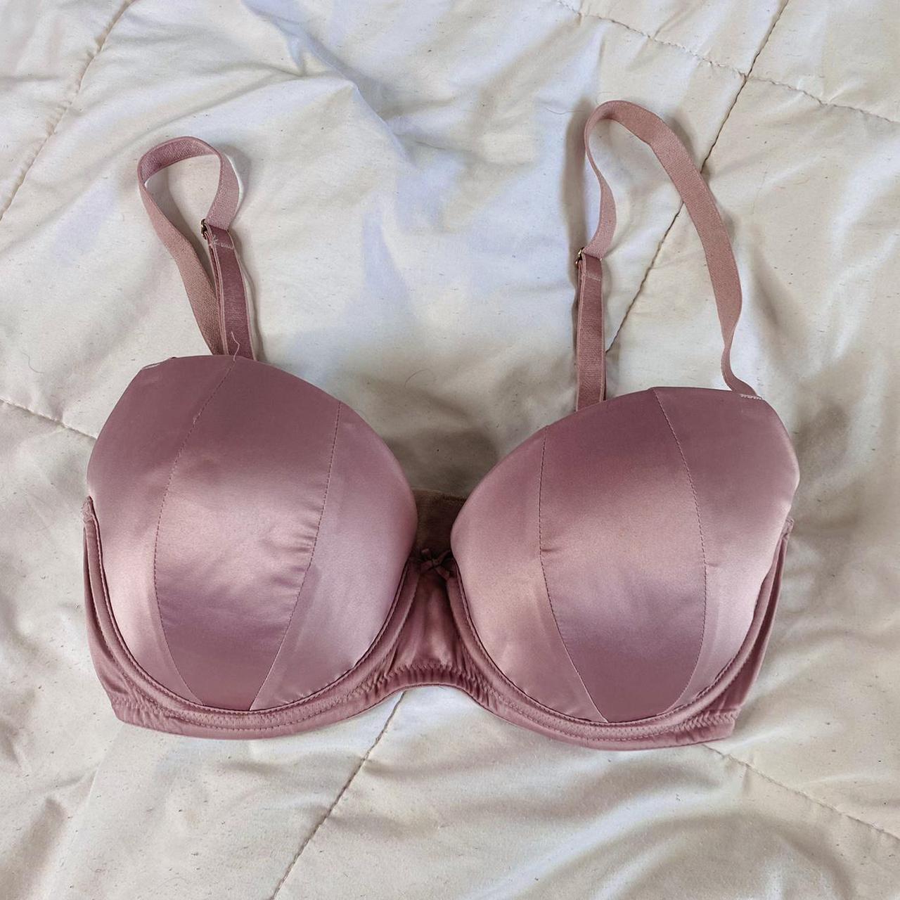 victoria’s secret dusty pink bra. 32DDD. lined.