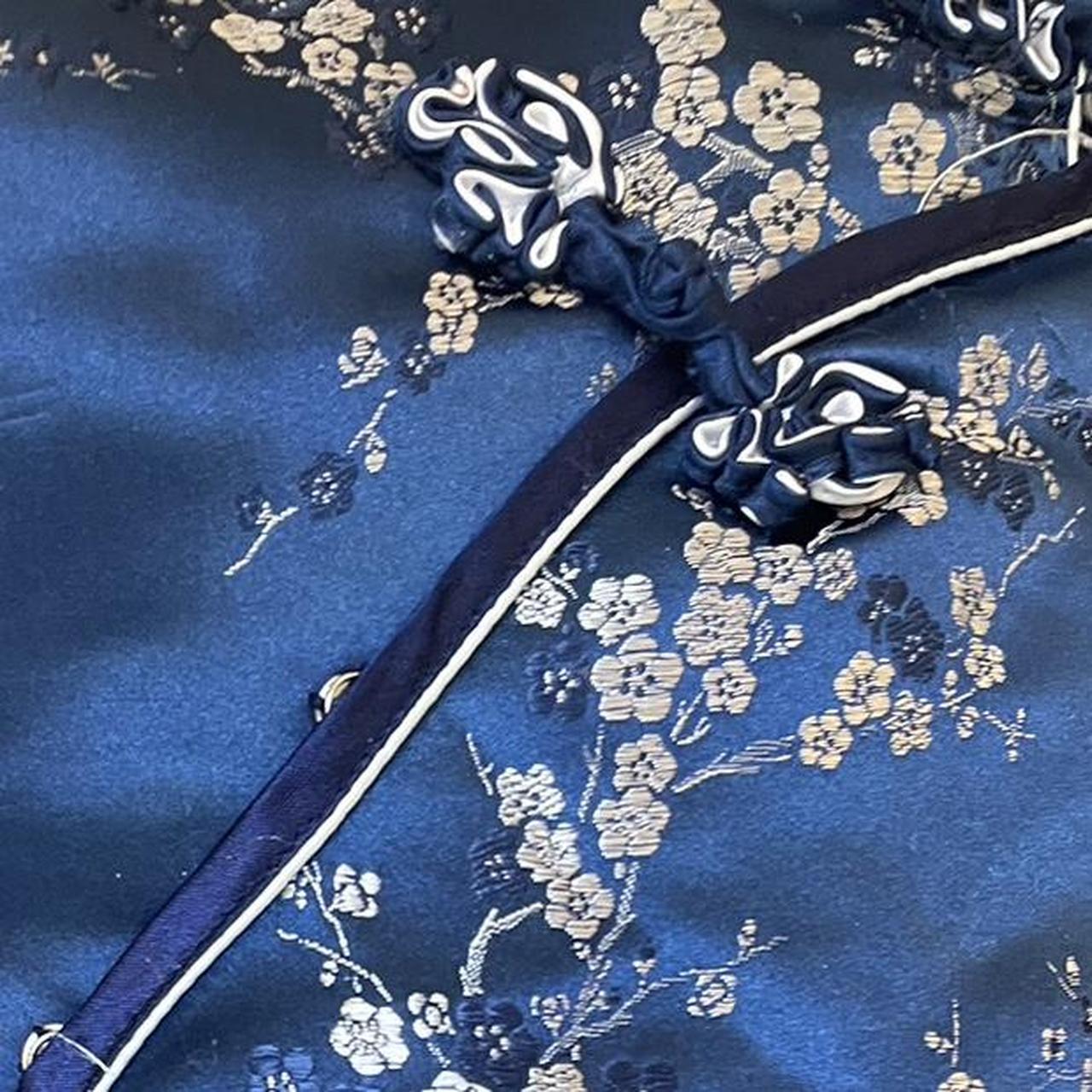 Stunning blue silk/satin Nehru collar... Depop