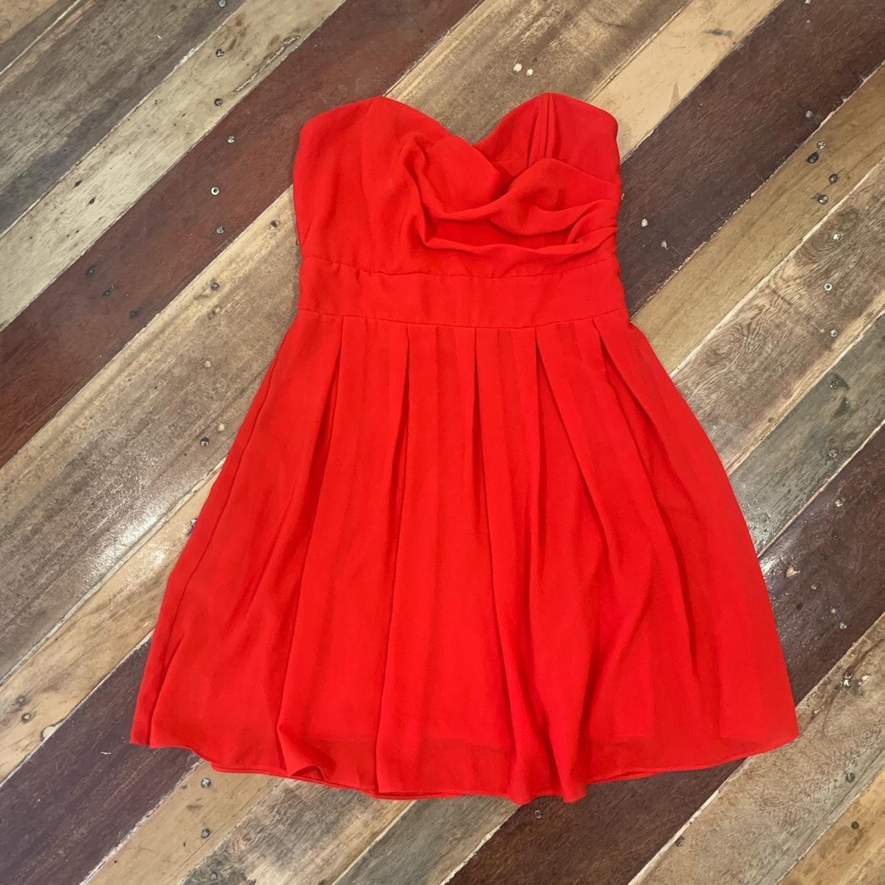 TNFC chiffon style red strapless party/special... - Depop