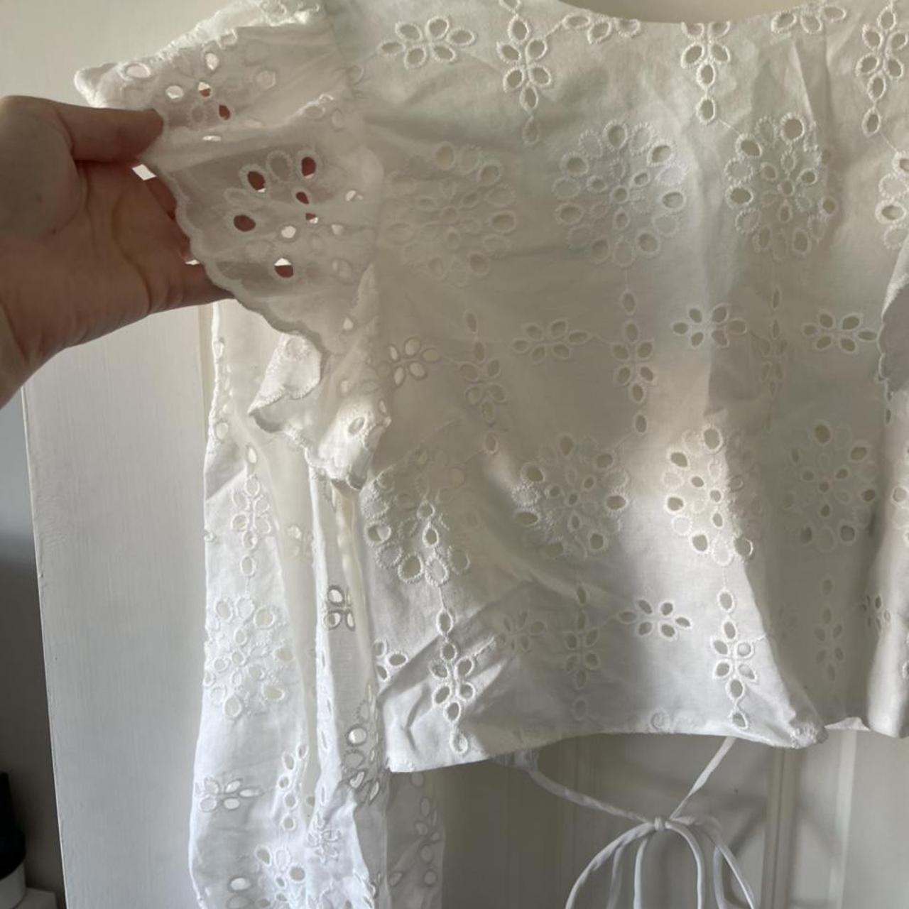 Zara white cut out flower pattern crop blouse with... - Depop