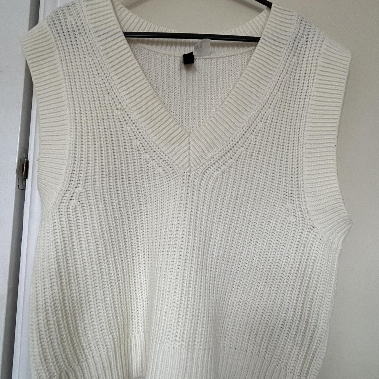 H&M Women's White Vest Depop