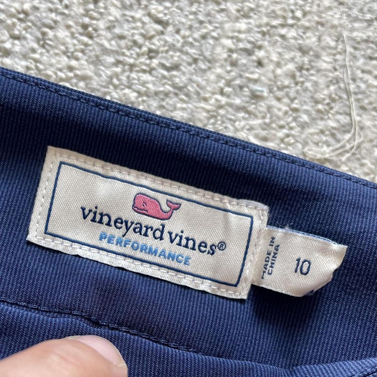 Vineyard Vines Women's Navy Skirt | Depop