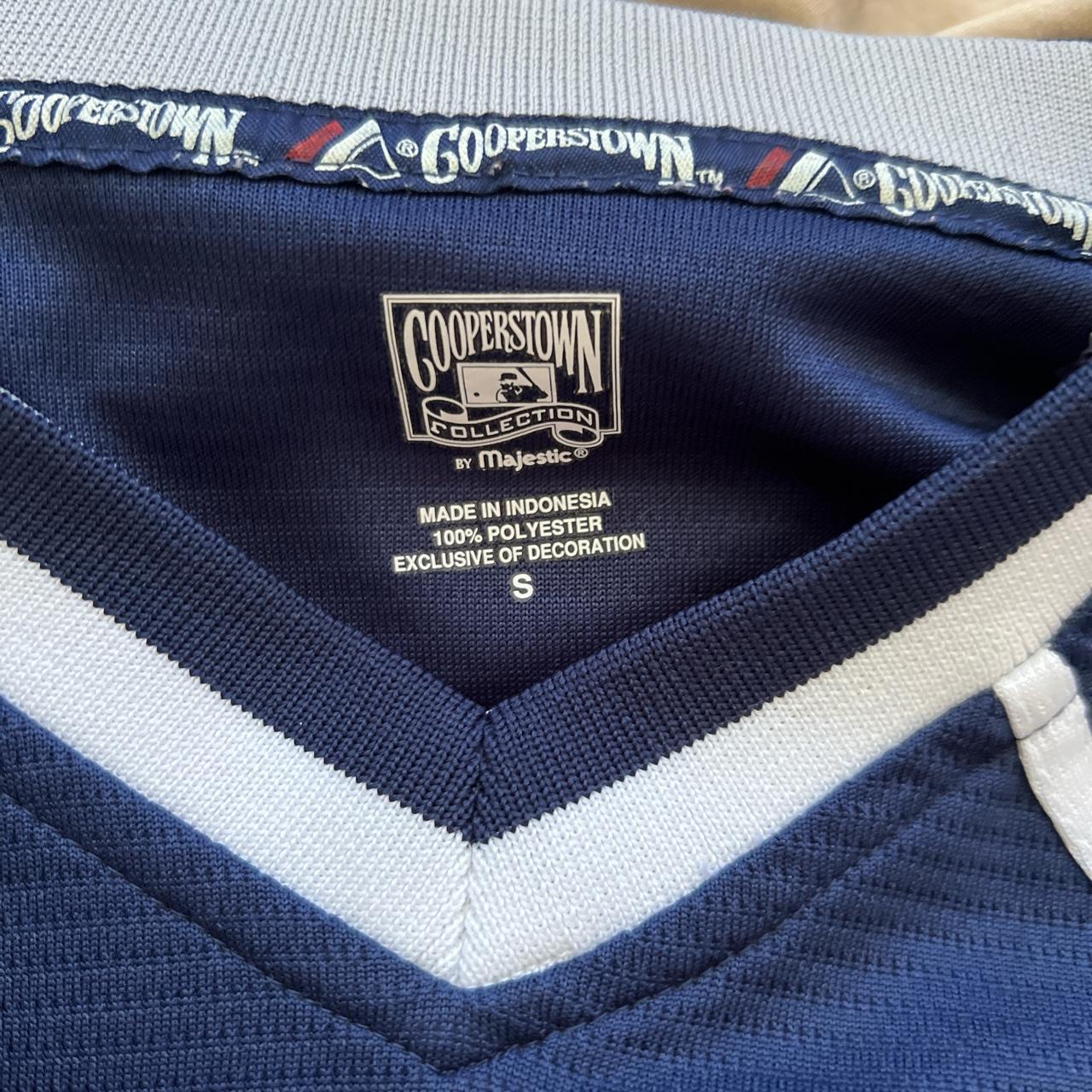 1995 Chicago Cubs Shirt. Great little vintage - Depop