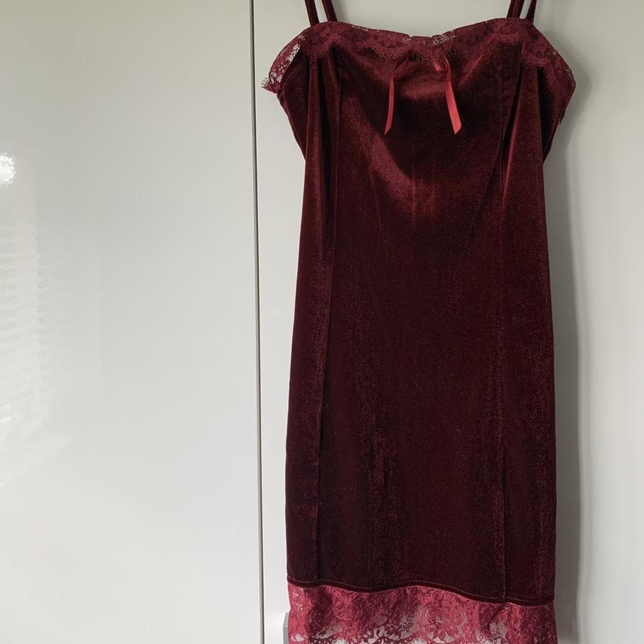 CIDER red wine velvet dress, with red lace lining... Depop