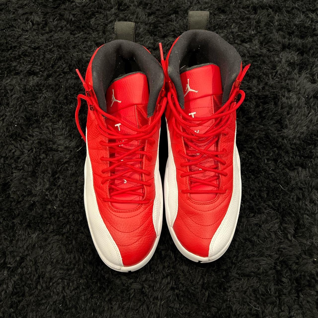 gym red alternate 12s
