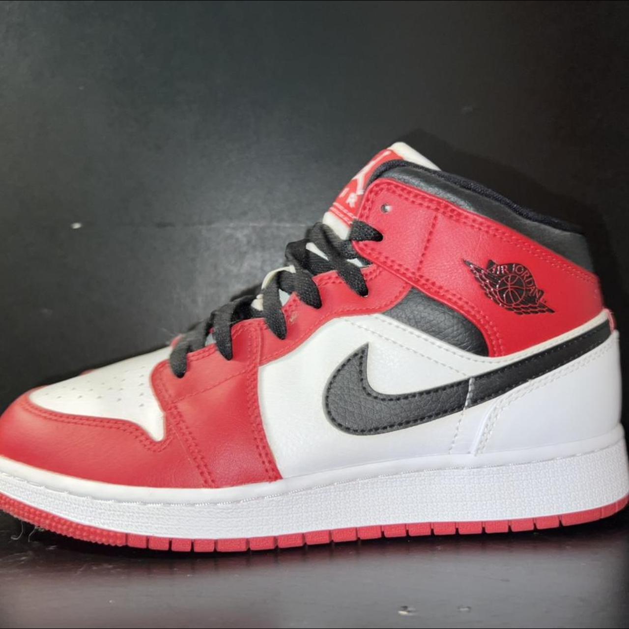 Jordan 1 Mids 6y75w Perfect Condition Only Worn Depop