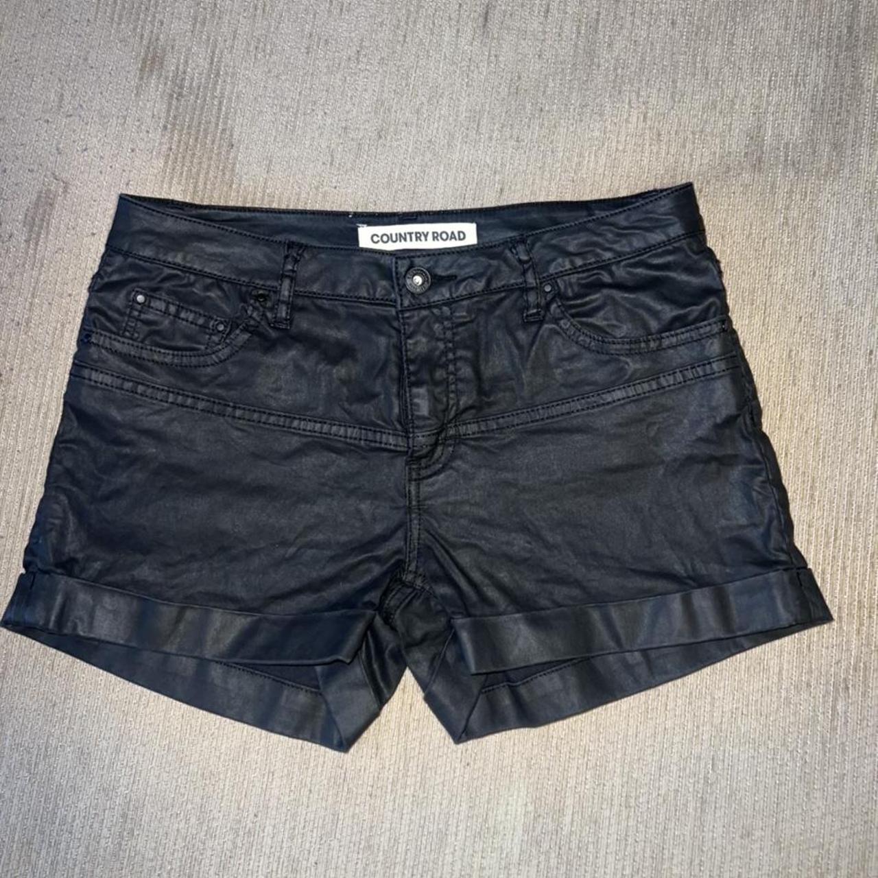 Country Road Women's Shorts Depop
