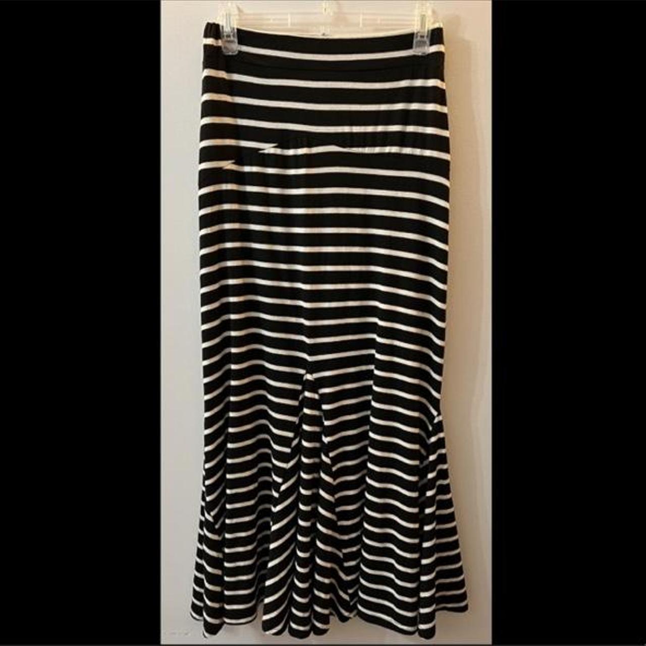 Poof! Women's Maxi Silhouette Striped Skirt, SZ:... - Depop