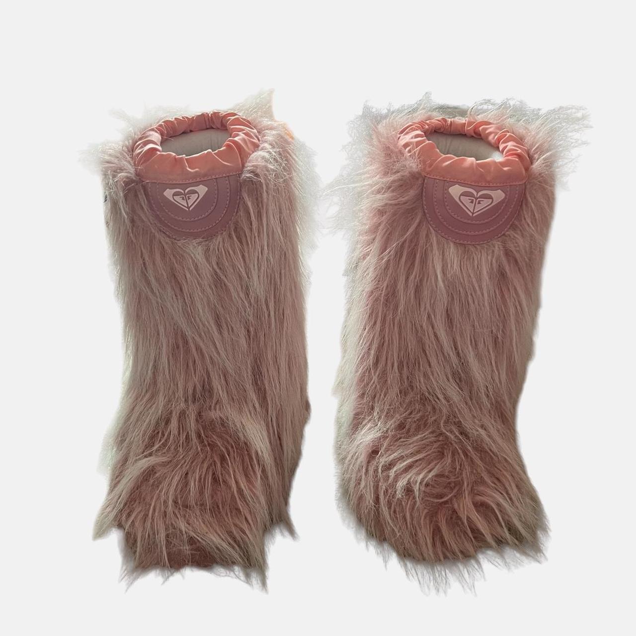 Outfit Roxy Yeti Boots Light Pink Roxy Fur Y2k Boots Brand New Depop