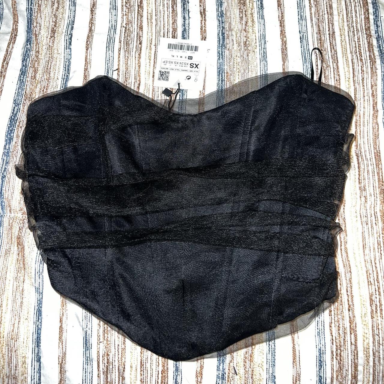 BNWT Zara toule corset top, has a zipper on the