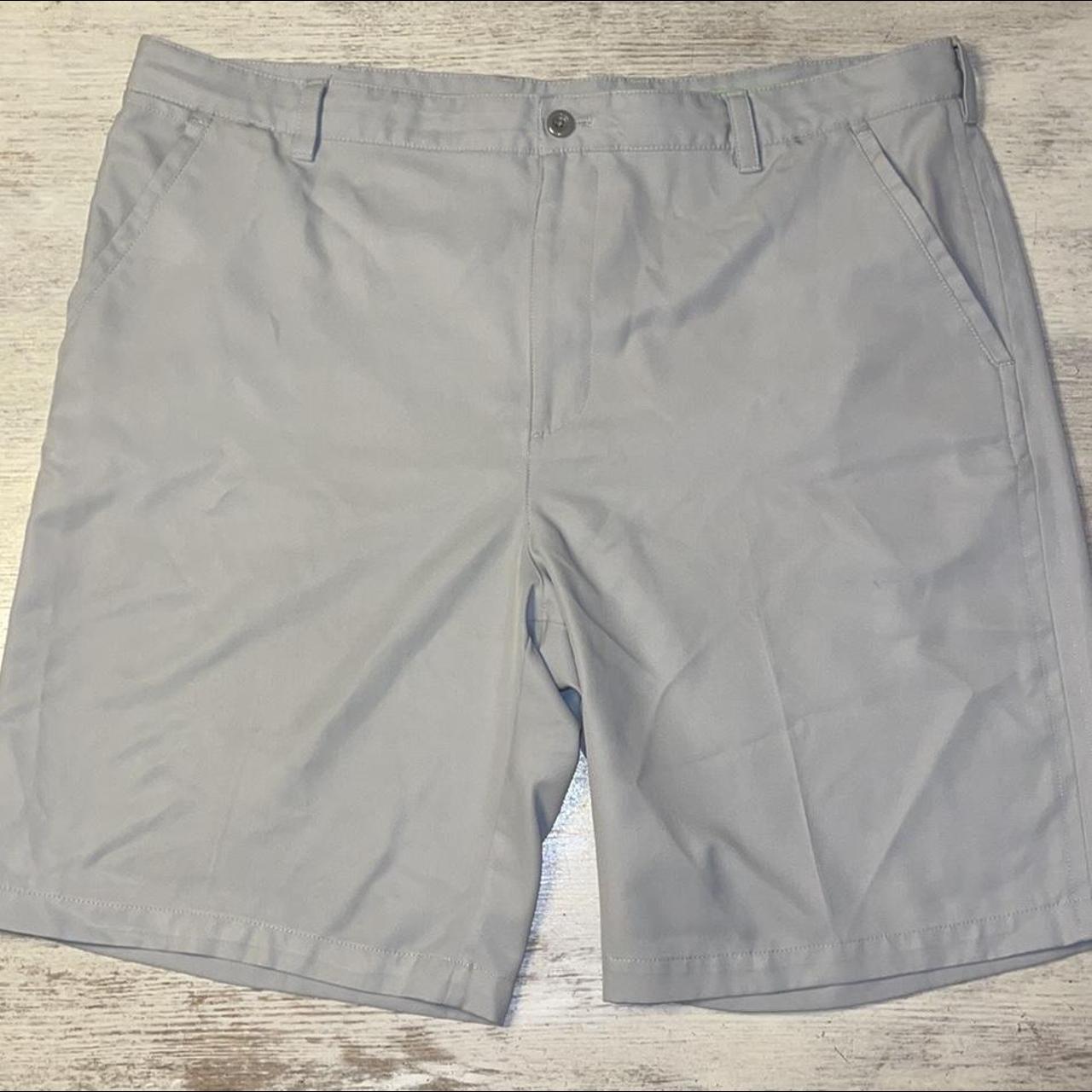 Izod Men's Grey Shorts | Depop