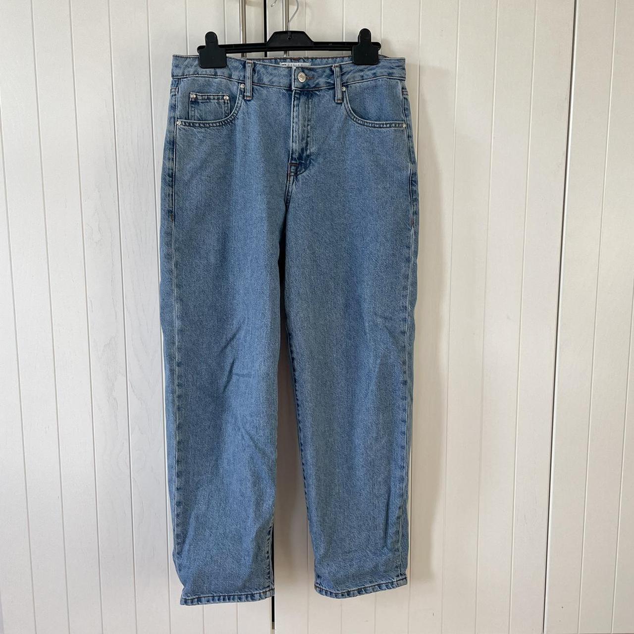 ASOS DESIGN Baggy jeans in mid wash blue. Mens W31”... - Depop
