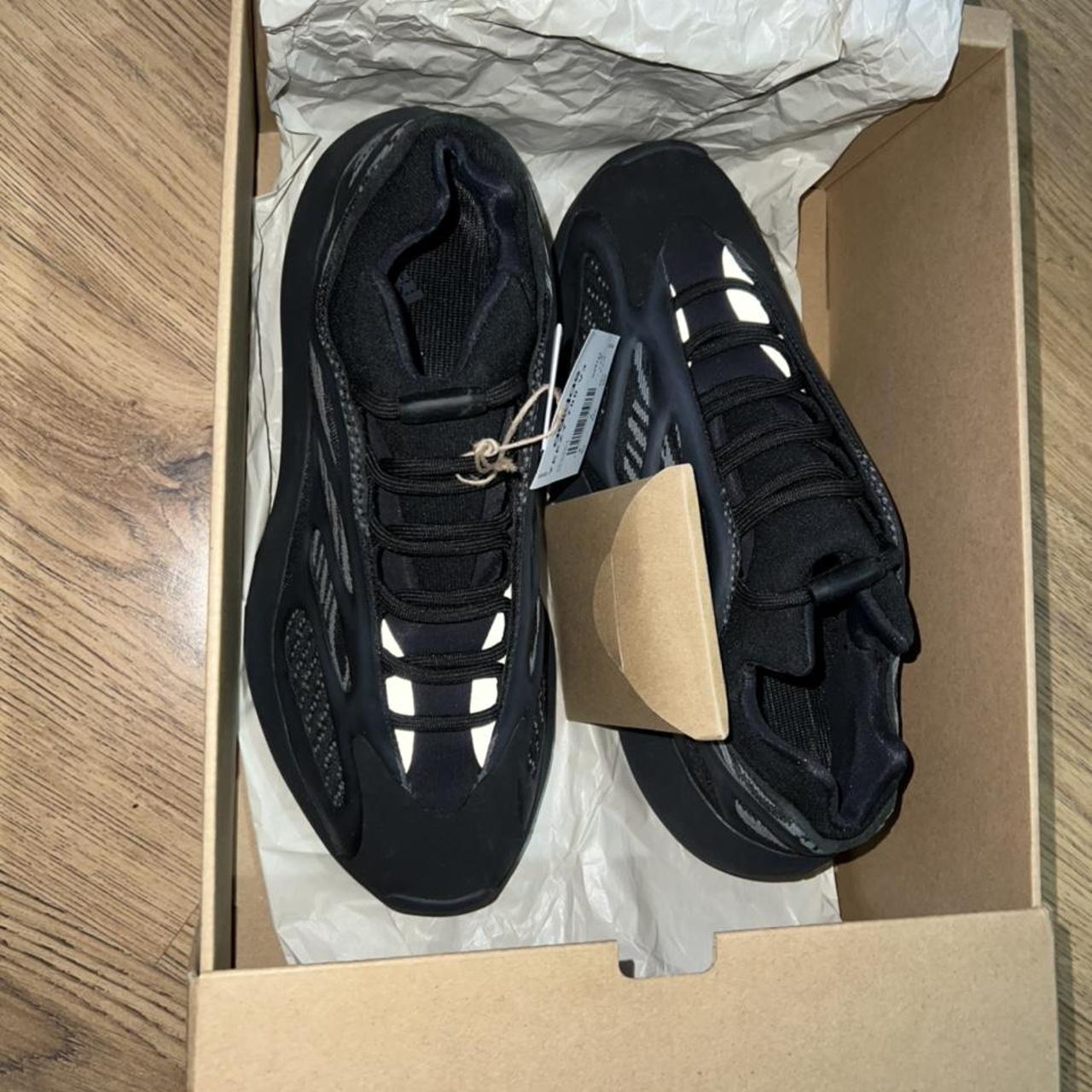 Brand new Yeezy 700 V3 #yeezys - Depop