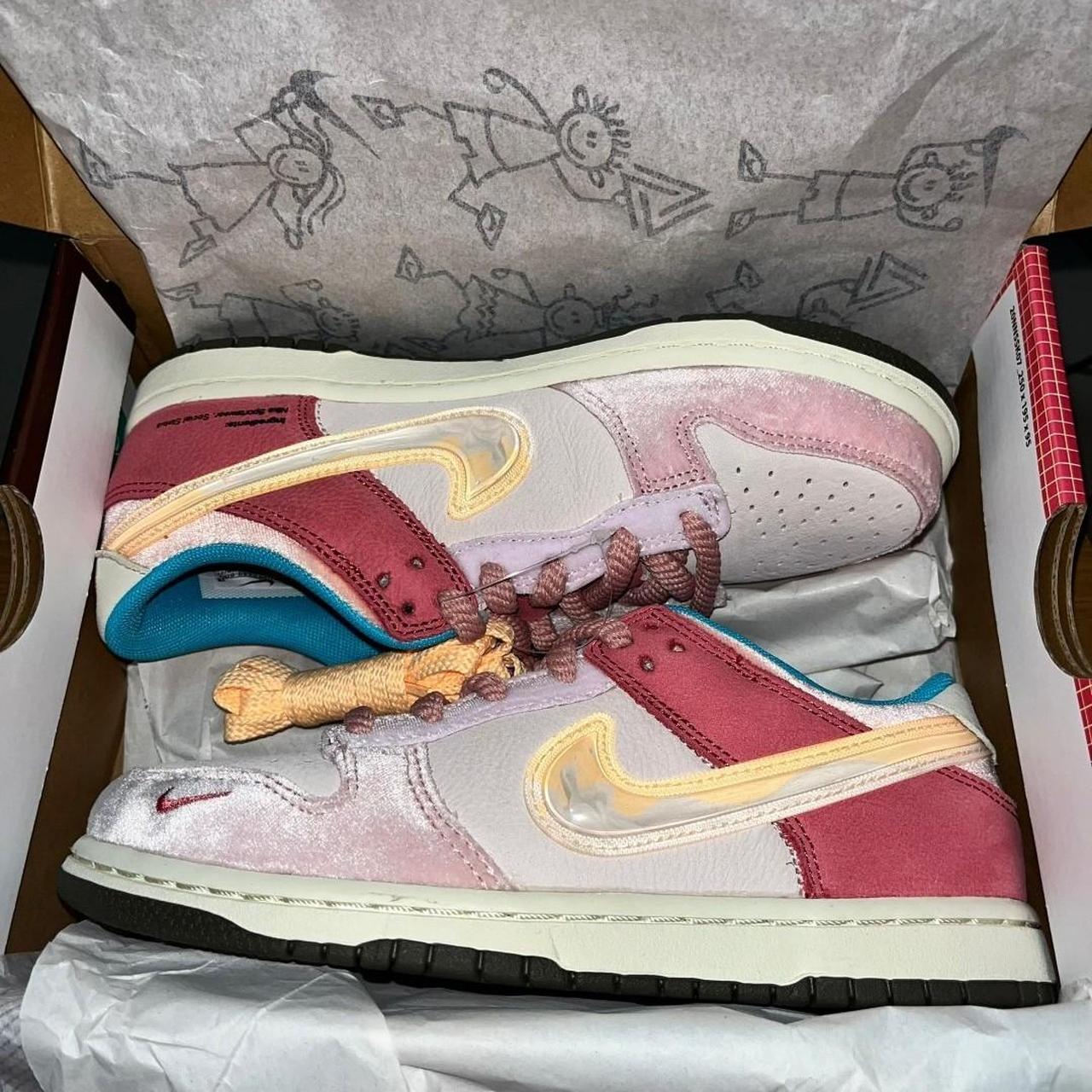 Nike x social status dunk mid sneakers Brand new... Depop