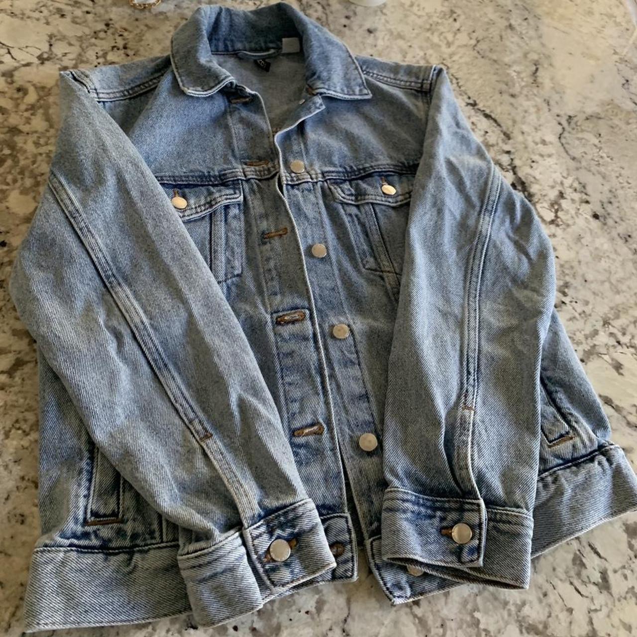 light-blue-denim-jacket-with-silver-button-two-depop