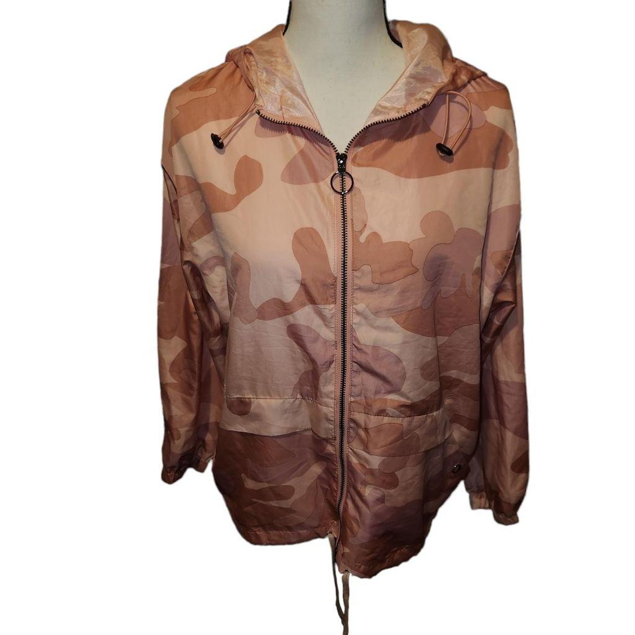 Pink Camo Hoodie Jacket Size Medium Lightweight Depop   P0 