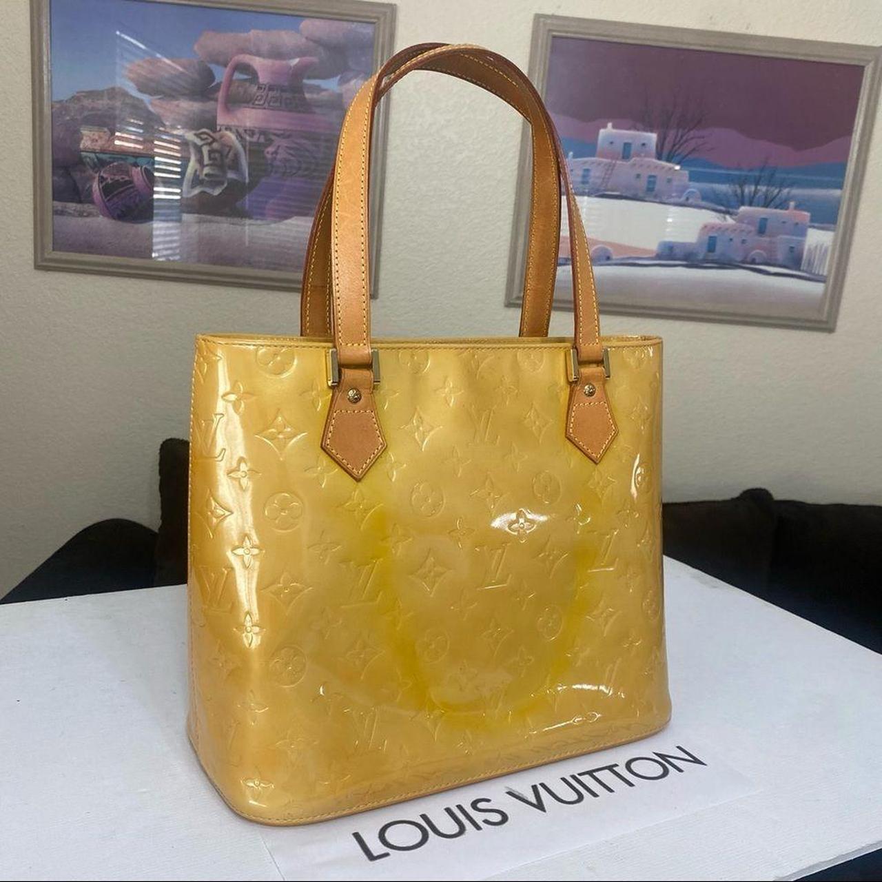 Vintage Louis Vuitton (MB0031) Has some sun damage - Depop