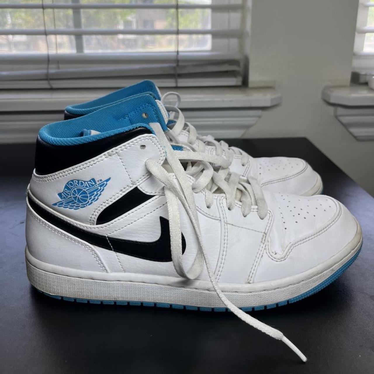 aj1 mid laser blue