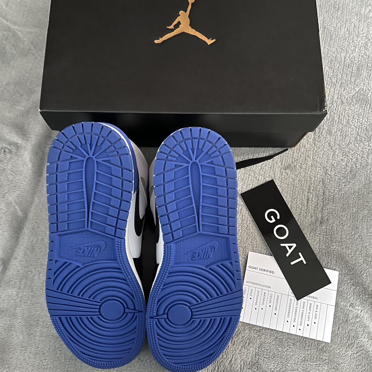 aj1 mid royal black toe