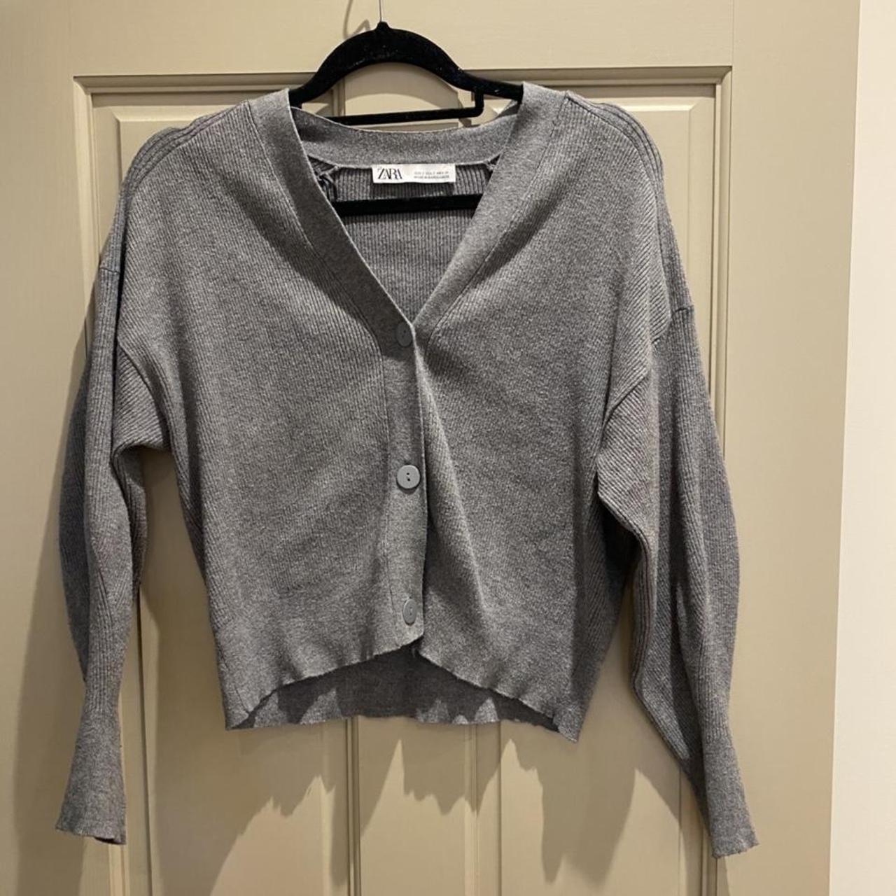 Zara grey basics cardigan #cardigan #grey #zara - Depop