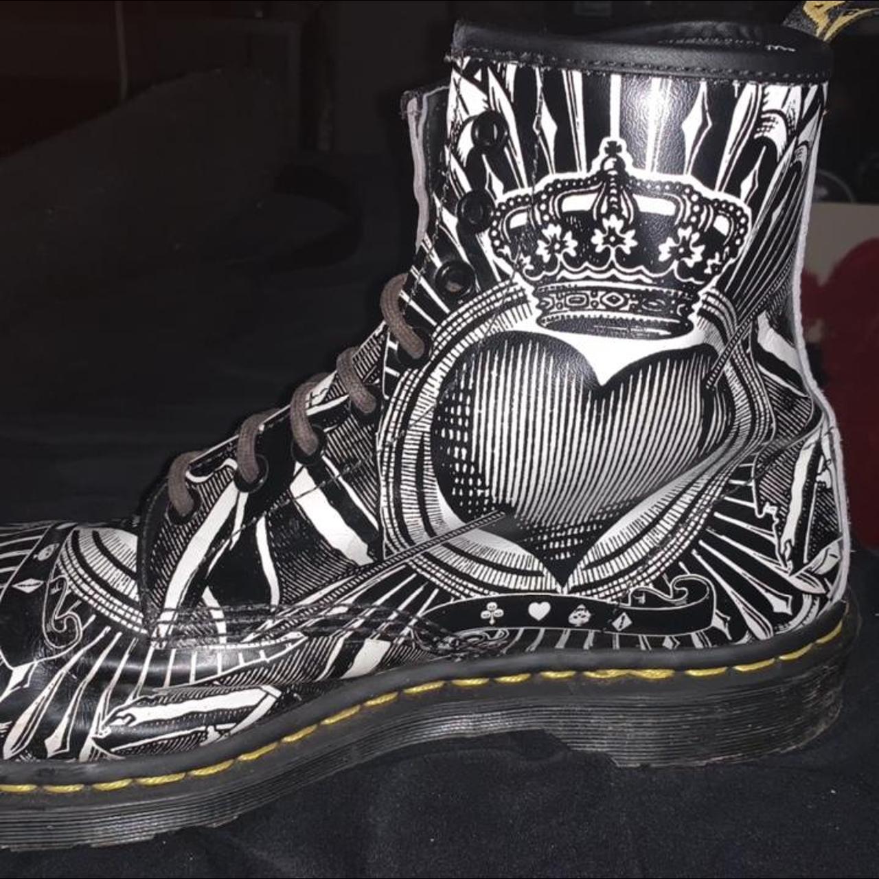 dr martens playing card