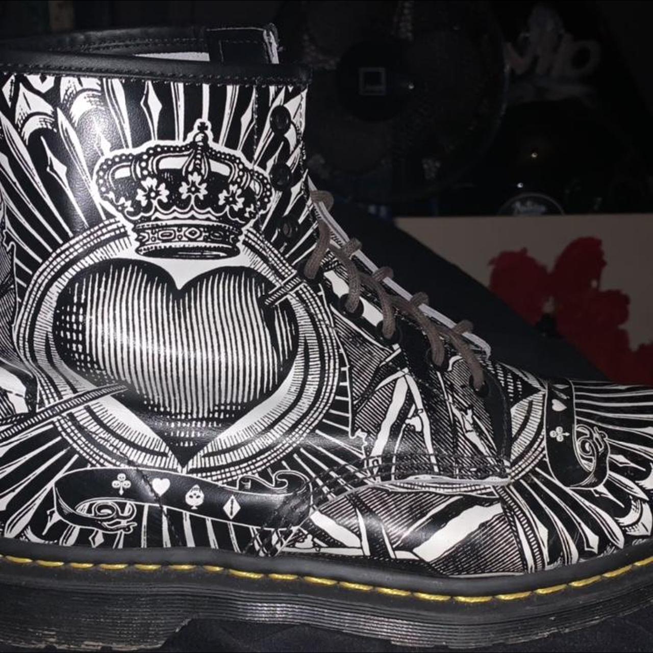 dr martens playing card